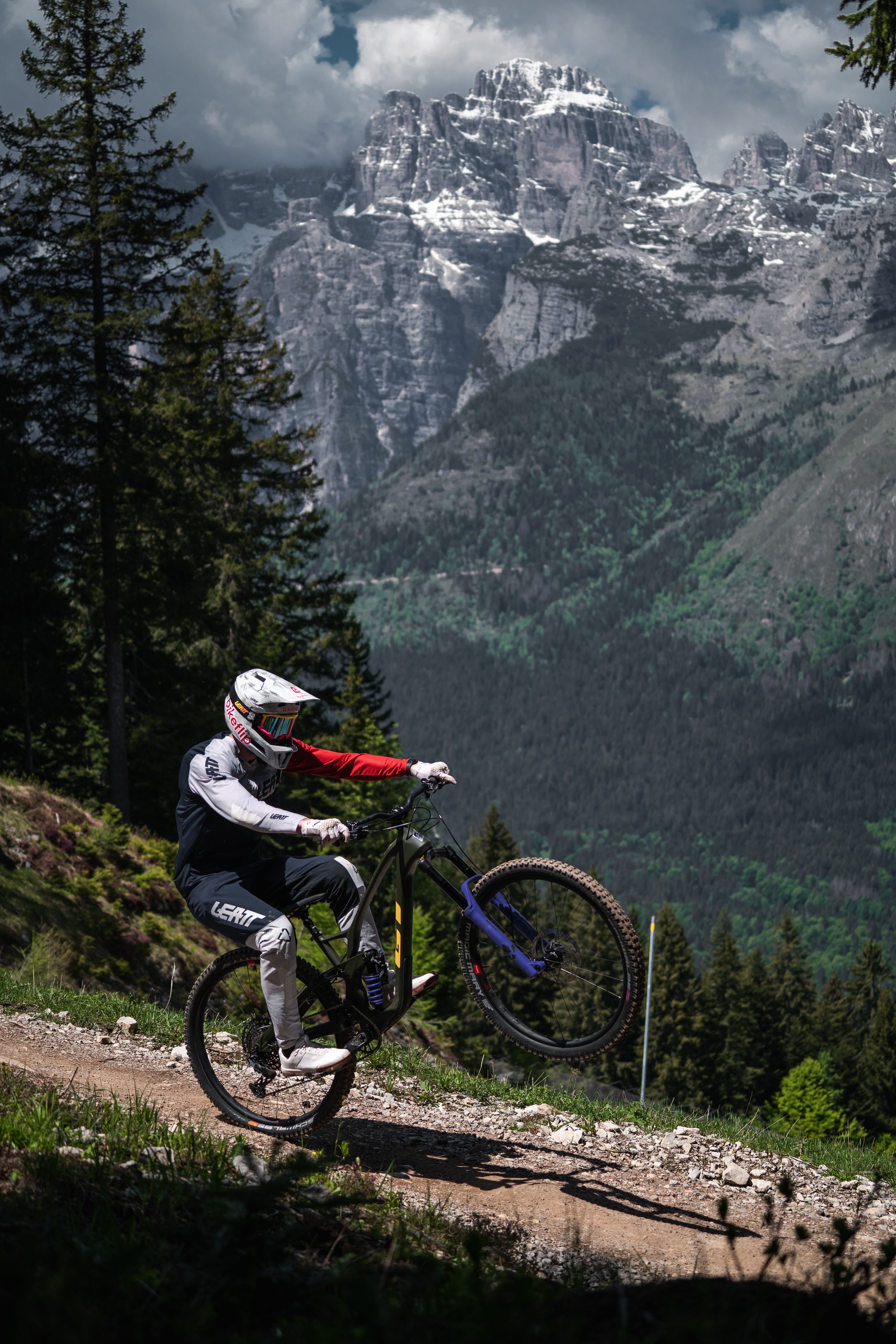 Mountain biker riding a trail at Paganella Bike Park, Trentino. Photo: Andrea Maranelli.