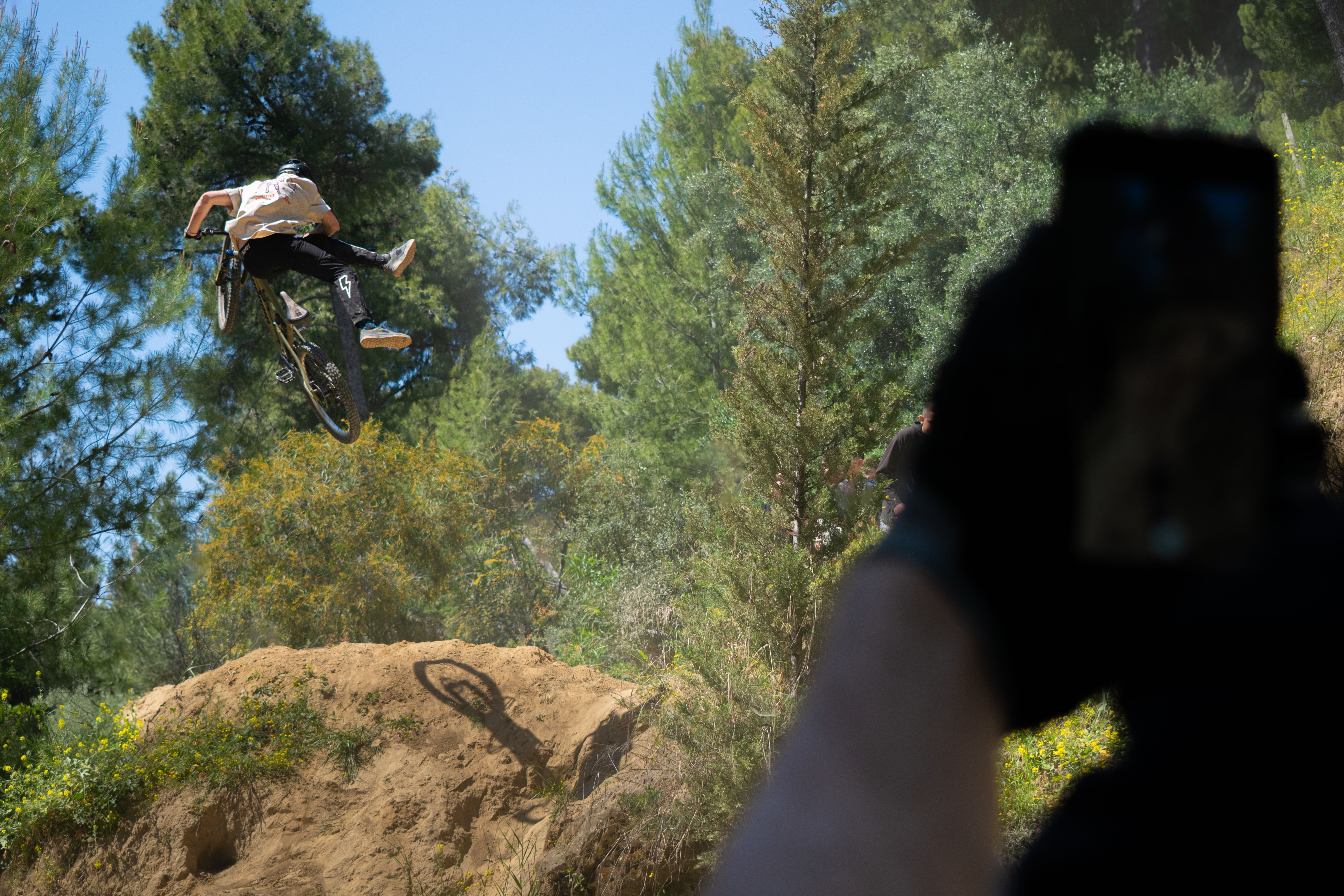 Phil Atwill, communauté et VTT